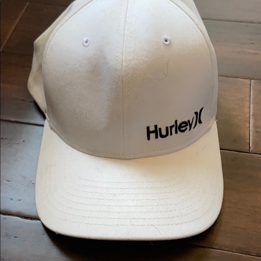 Hurley hat